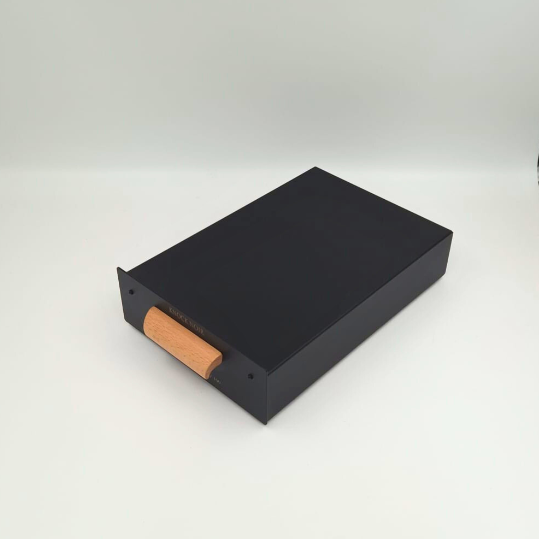 Limited Edition Knock Noir