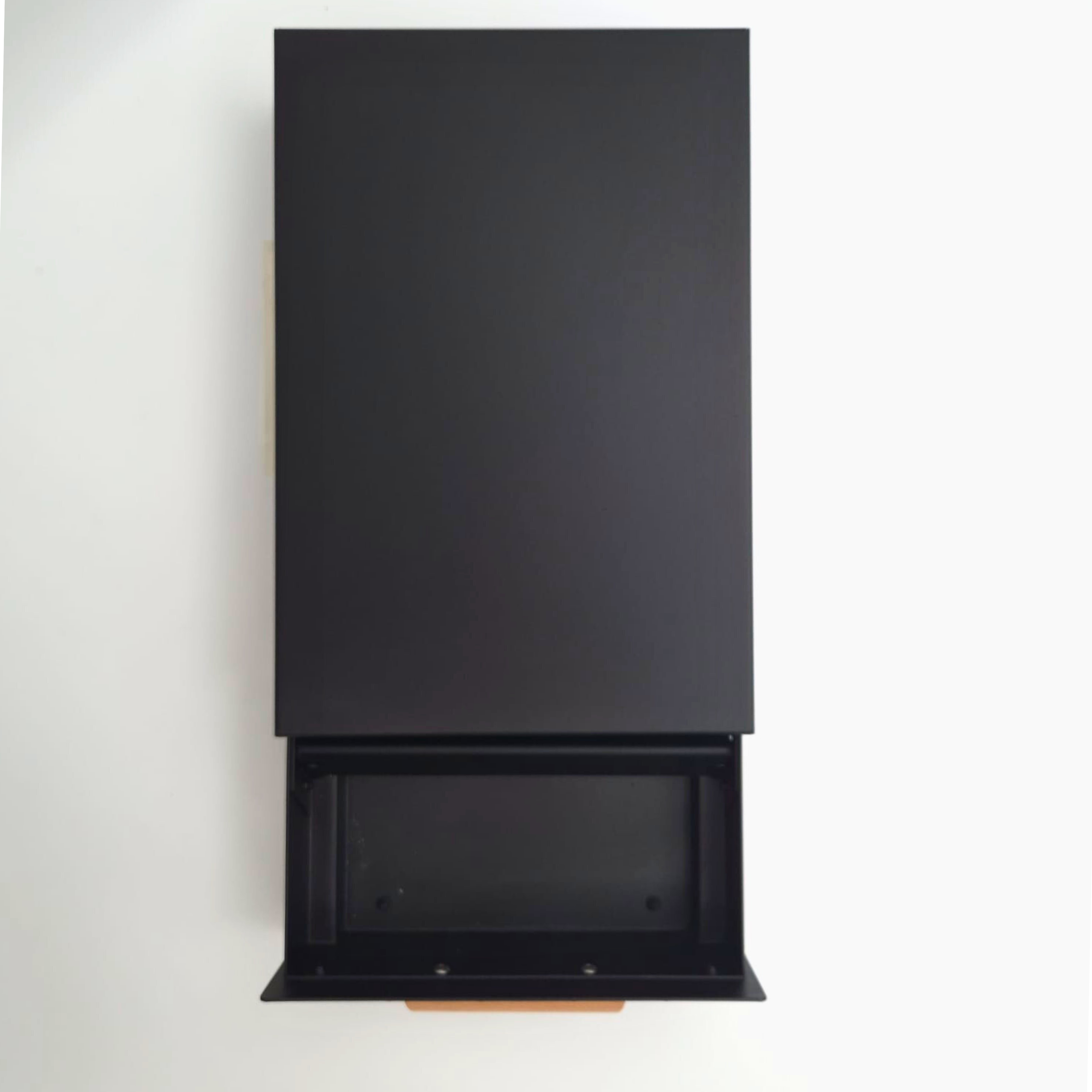 Limited Edition Knock Noir